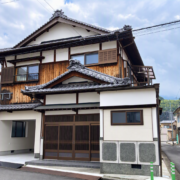 宇和島市和霊元町  戸建54.64坪 2,480万 5DK+車庫